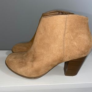 Women’s Tan Booties
